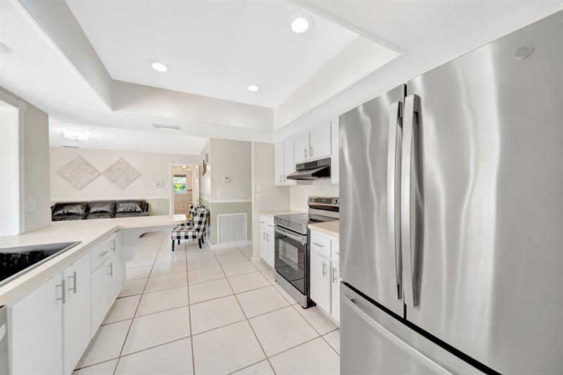 Image 10 of 63 For 2303 115 Ave