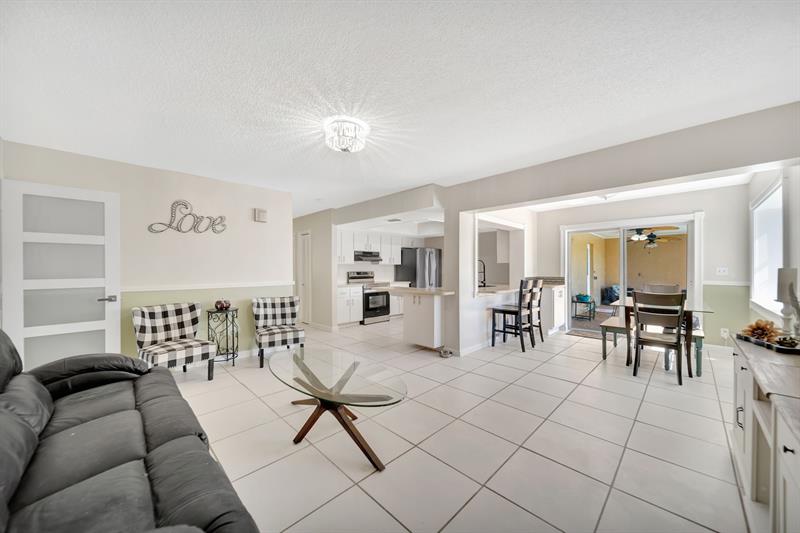 Image 21 of 63 For 2303 115 Ave