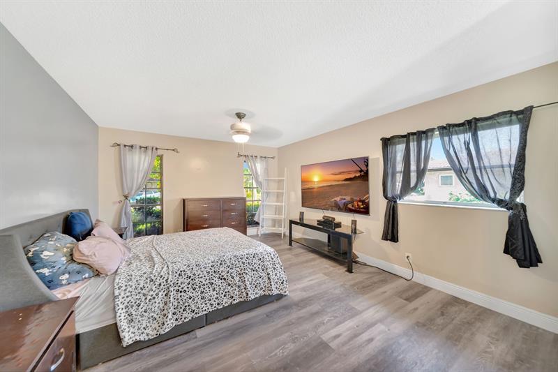 Image 33 of 63 For 2303 115 Ave