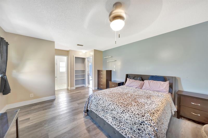 Image 35 of 63 For 2303 115 Ave