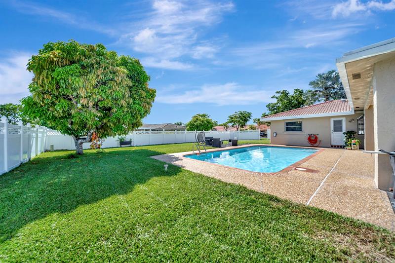 Image 41 of 63 For 2303 115 Ave