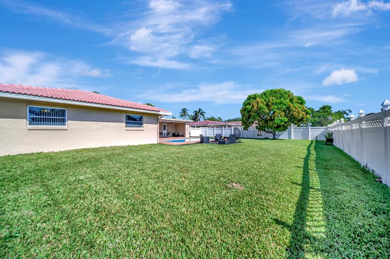 Image 46 of 63 For 2303 115 Ave