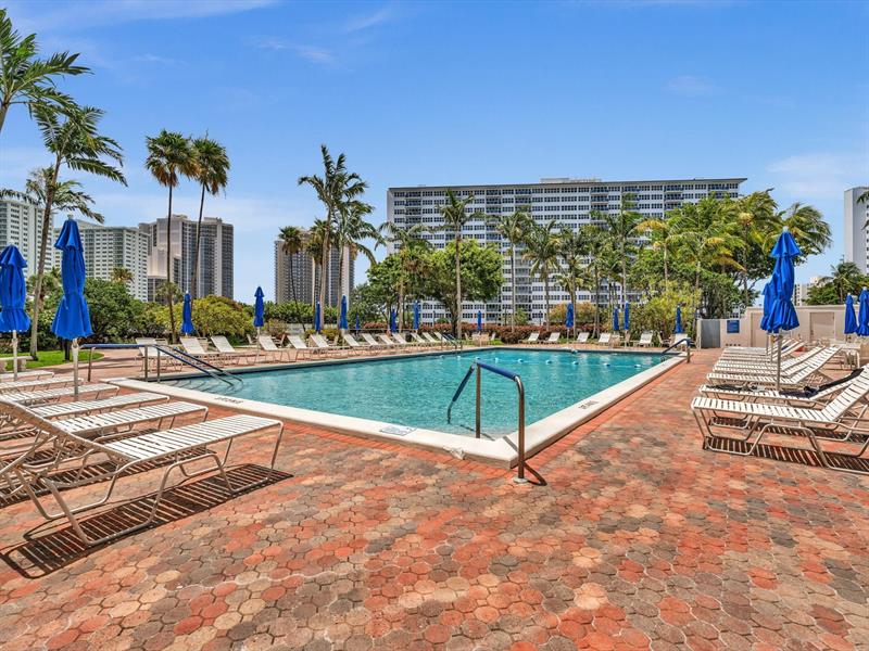 Image 23 of 44 For 3300 36th St  714