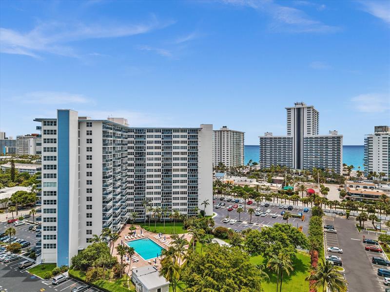 Image 41 of 44 For 3300 36th St  714