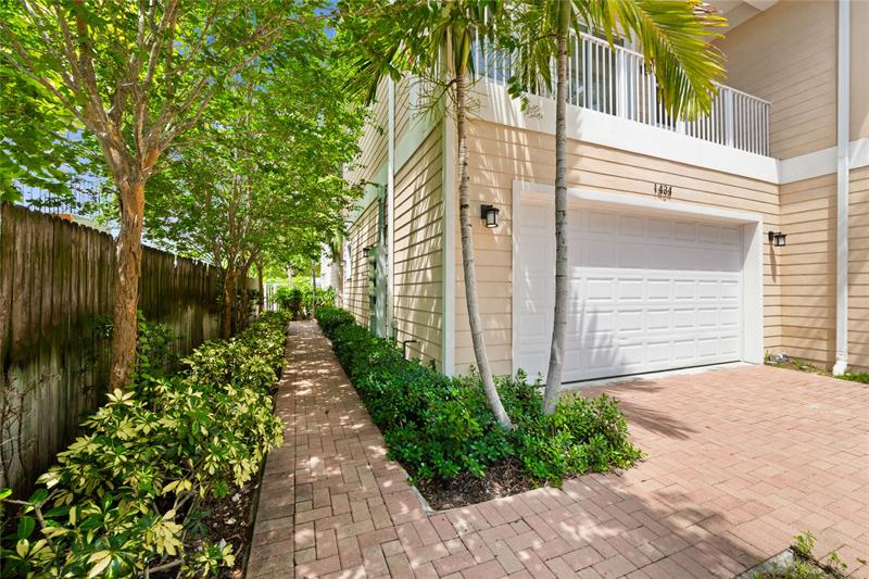 Image 30 of 34 For 1434 4th Ave  1434
