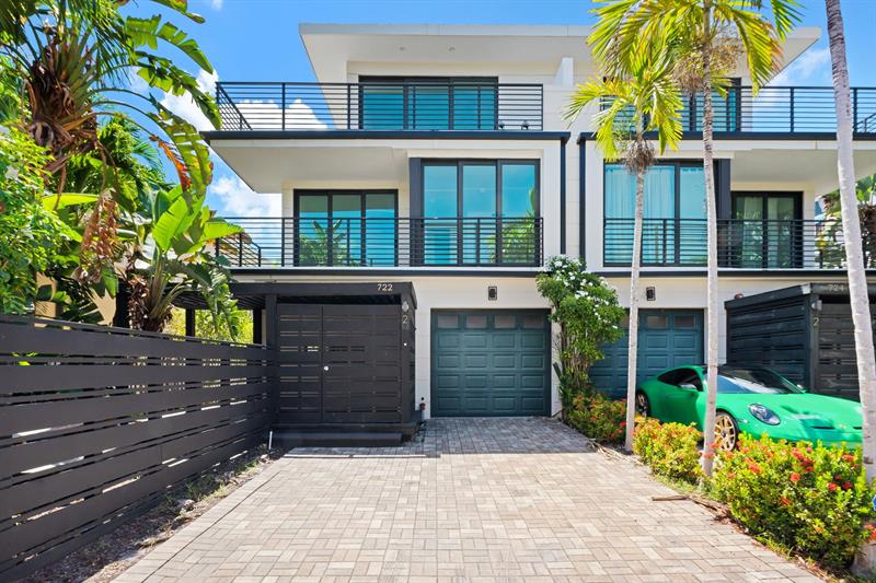 Details for 722 15th Ave  2, Fort Lauderdale, FL 33304