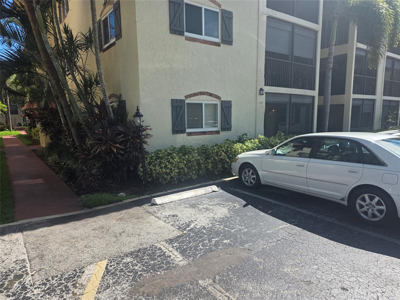 Details for 251 Cypress Rd  101, Pompano Beach, FL 33060