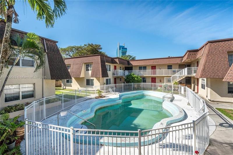Details for 4530 54th St  104d, Dania Beach, FL 33314