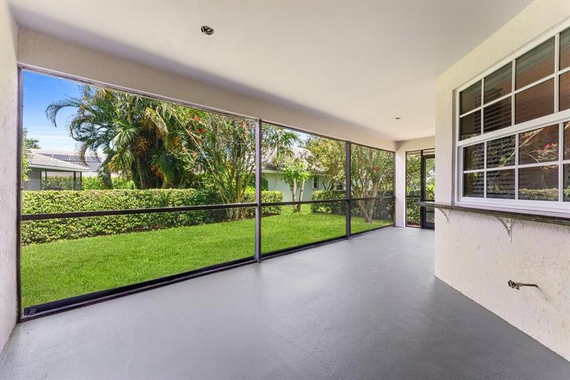 Image 21 of 23 For 5333 Pine Cir