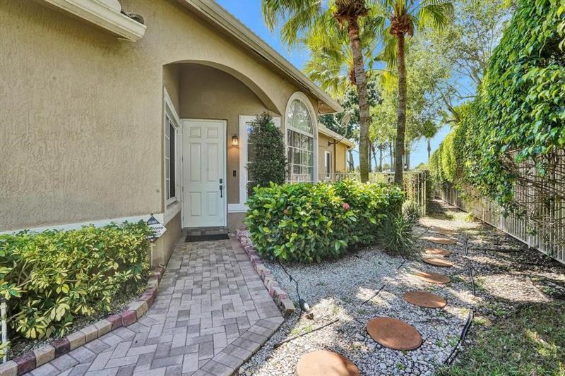 Image 18 of 100 For 1660 Classical Blvd