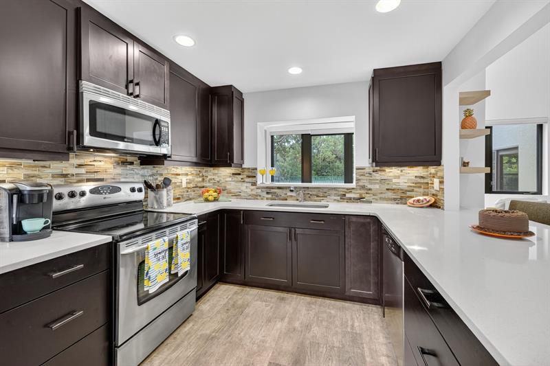 Image 12 of 47 For 2754 Deer Creek Kelly Brooke Ln