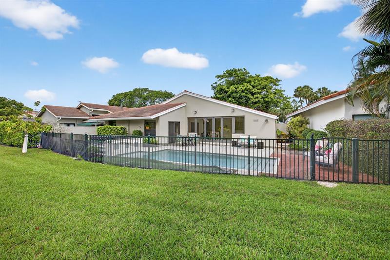 Image 38 of 47 For 2754 Deer Creek Kelly Brooke Ln
