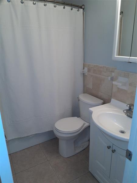 Image 10 of 25 For 5720 22nd Way  406