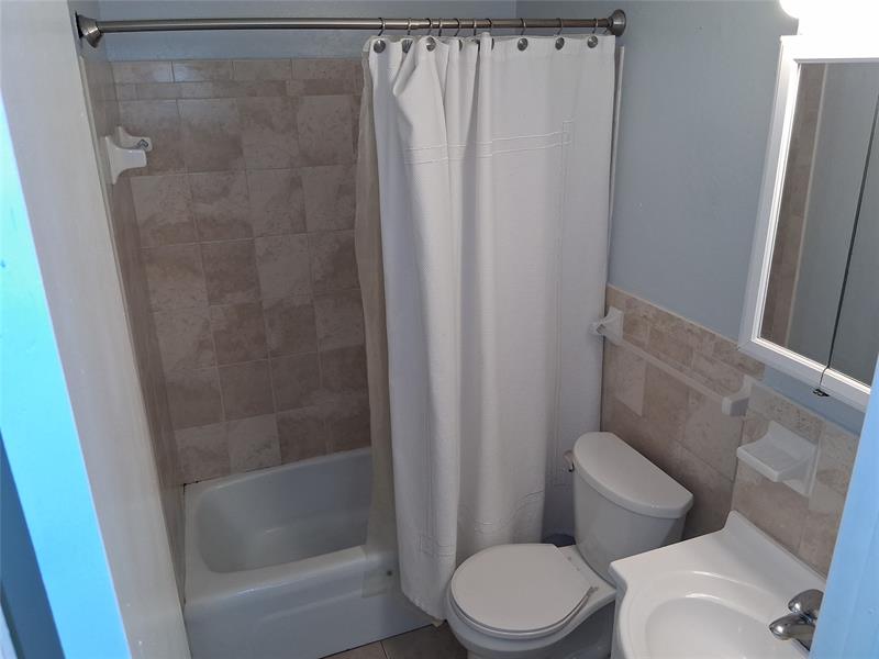 Image 11 of 25 For 5720 22nd Way  406