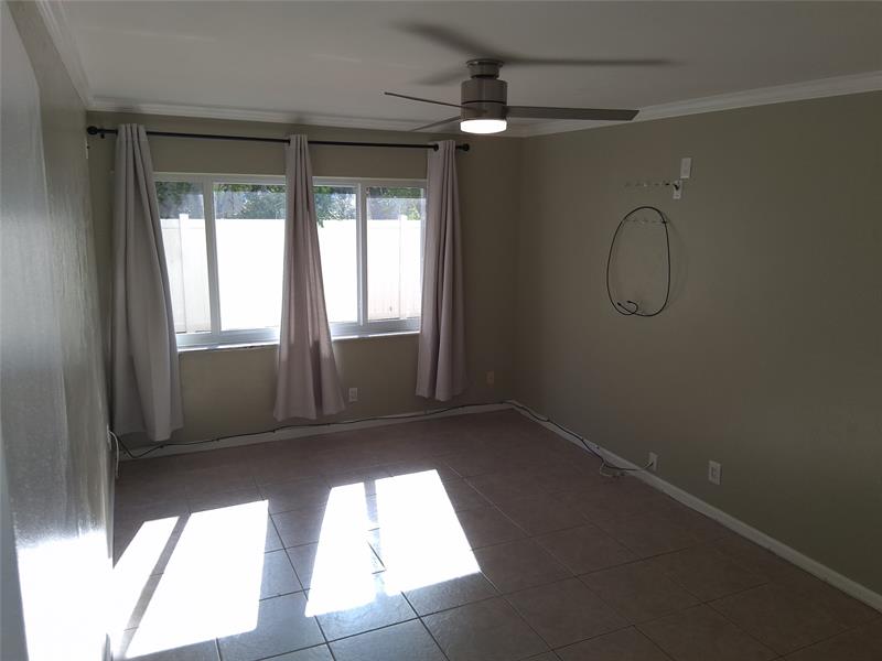 Image 14 of 25 For 5720 22nd Way  406