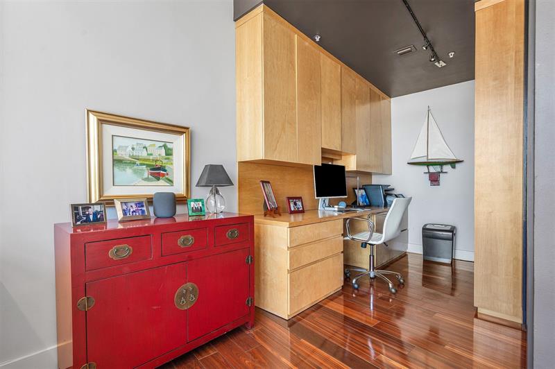 Image 10 of 88 For 715 Bayshore Dr  1004