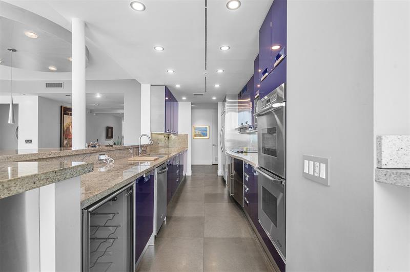 Image 37 of 88 For 715 Bayshore Dr  1004