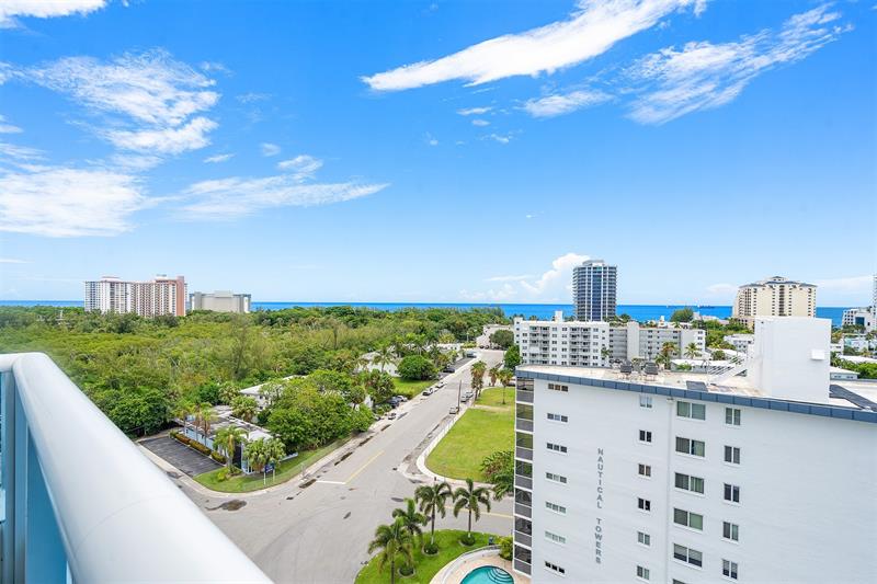 Image 52 of 88 For 715 Bayshore Dr  1004