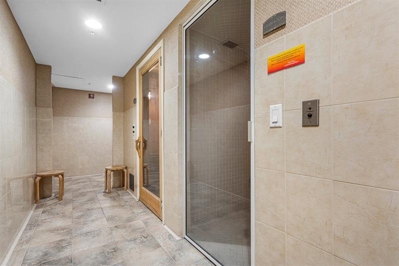 Image 73 of 88 For 715 Bayshore Dr  1004