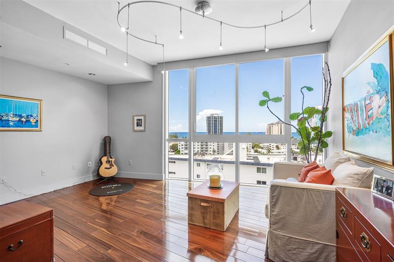 Image 9 of 88 For 715 Bayshore Dr  1004