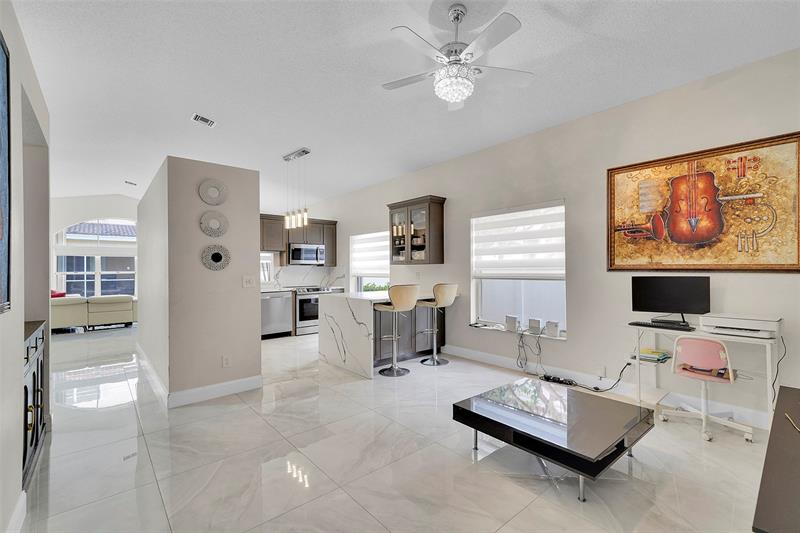 Image 15 of 34 For 11034 46th Dr