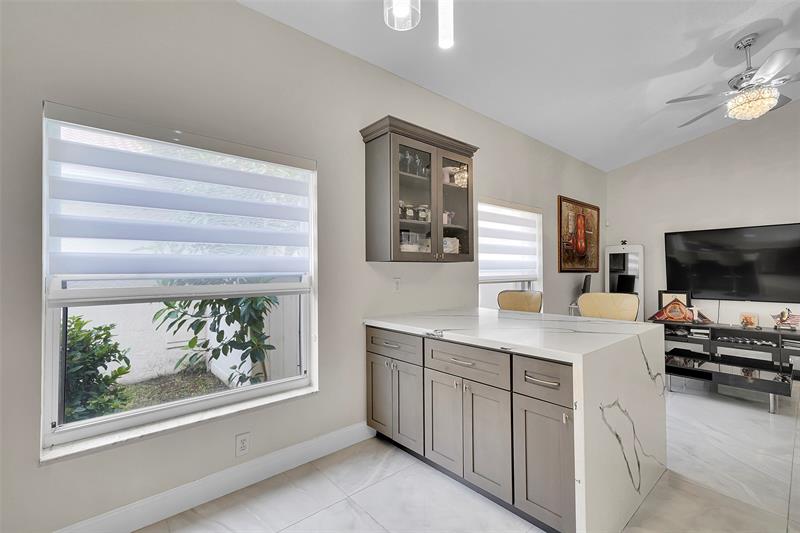 Image 20 of 34 For 11034 46th Dr