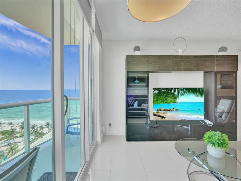 Image 5 of 33 For 3901 Ocean Dr  12b