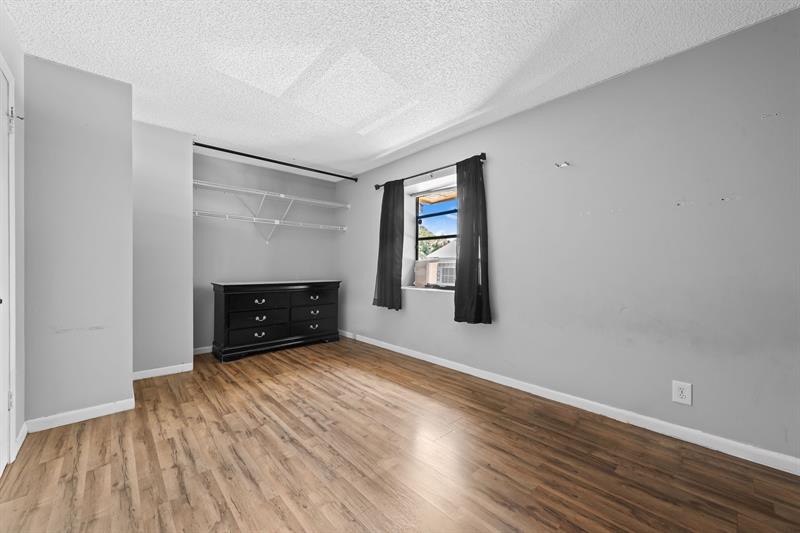 Image 12 of 23 For 4902 82nd Ave  2001