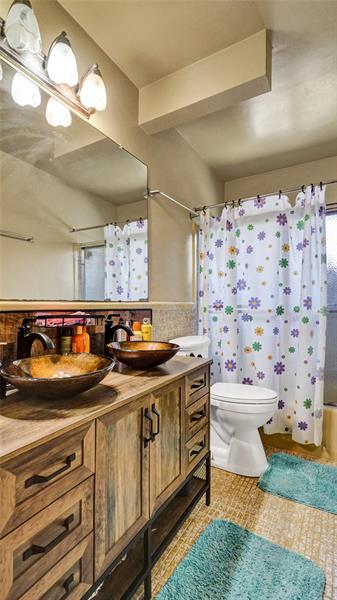Image 33 of 40 For 5335 8th Ct  
