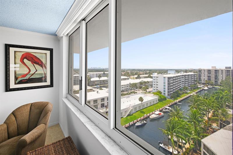 Image 6 of 43 For 3100 49th St  Ph10