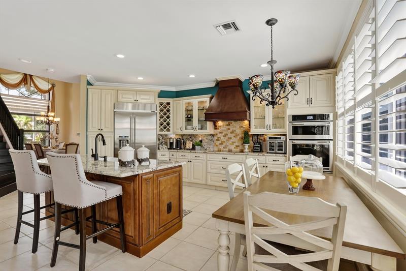 Image 13 of 70 For 5340 103rd Way