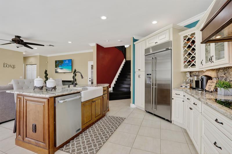 Image 14 of 70 For 5340 103rd Way