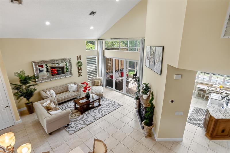 Image 26 of 70 For 5340 103rd Way