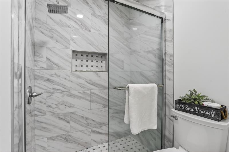 Image 36 of 70 For 5340 103rd Way