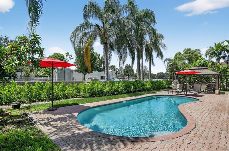 Image 43 of 70 For 5340 103rd Way