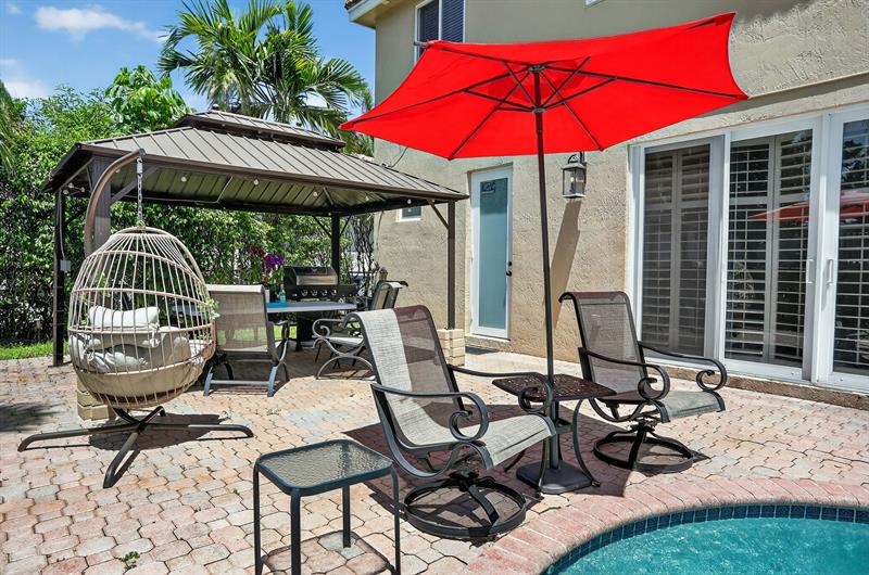 Image 44 of 70 For 5340 103rd Way