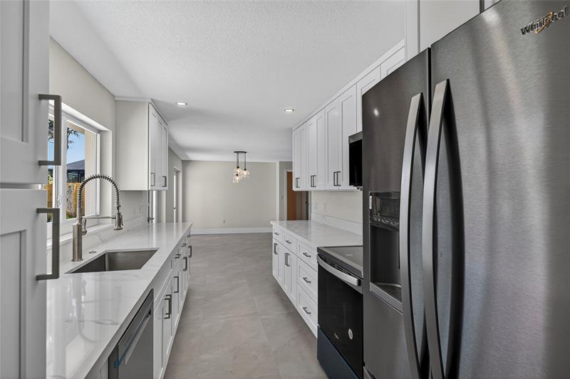 Image 10 of 66 For 1461 57th Ct