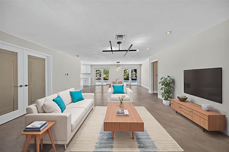 Image 14 of 66 For 1461 57th Ct