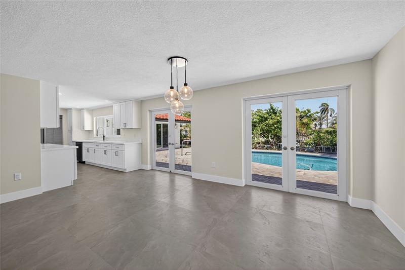 Image 25 of 66 For 1461 57th Ct