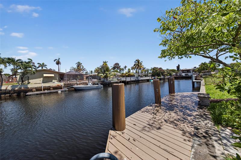 Image 3 of 66 For 1461 57th Ct