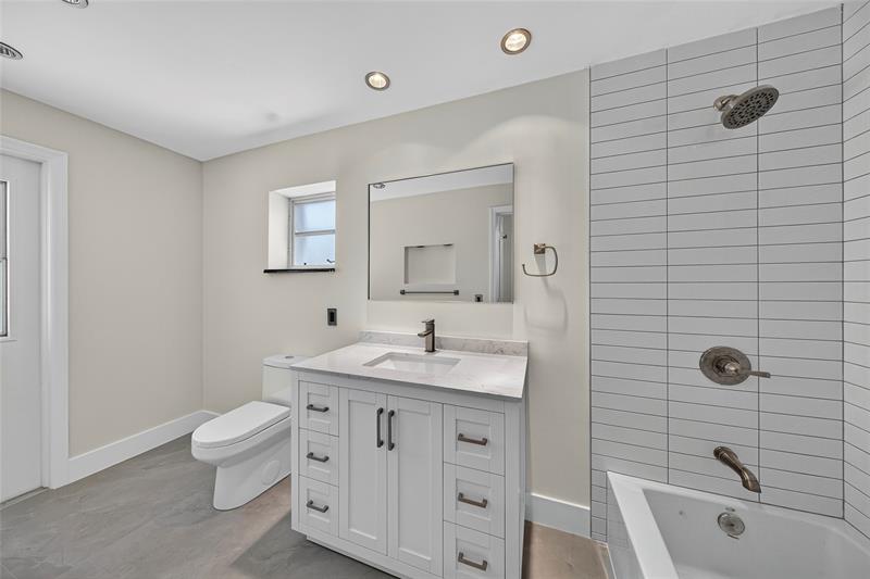 Image 41 of 66 For 1461 57th Ct