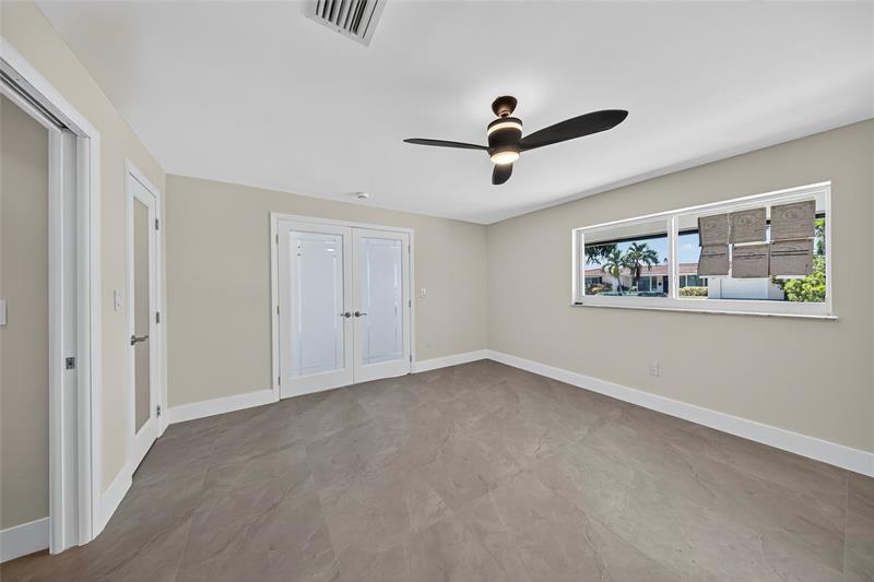 Image 47 of 66 For 1461 57th Ct