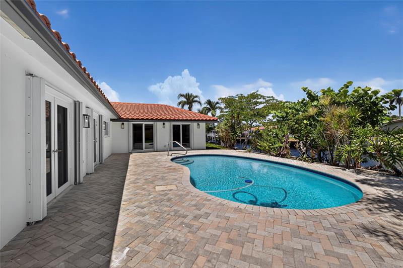Image 51 of 66 For 1461 57th Ct