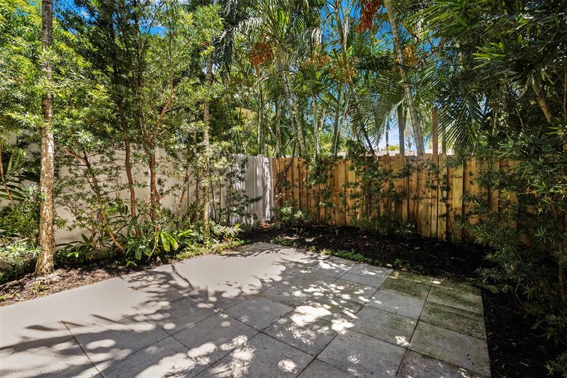 Image 51 of 67 For 834 19th Ave  834
