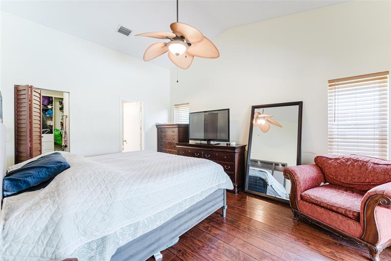 Image 23 of 58 For 8950 45th Ct