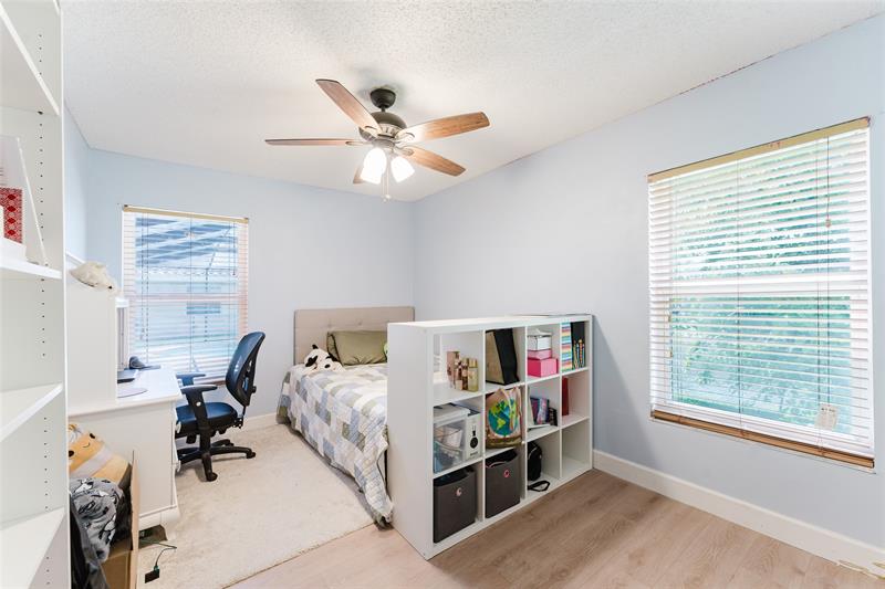 Image 32 of 58 For 8950 45th Ct