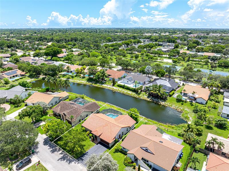 Image 51 of 58 For 8950 45th Ct