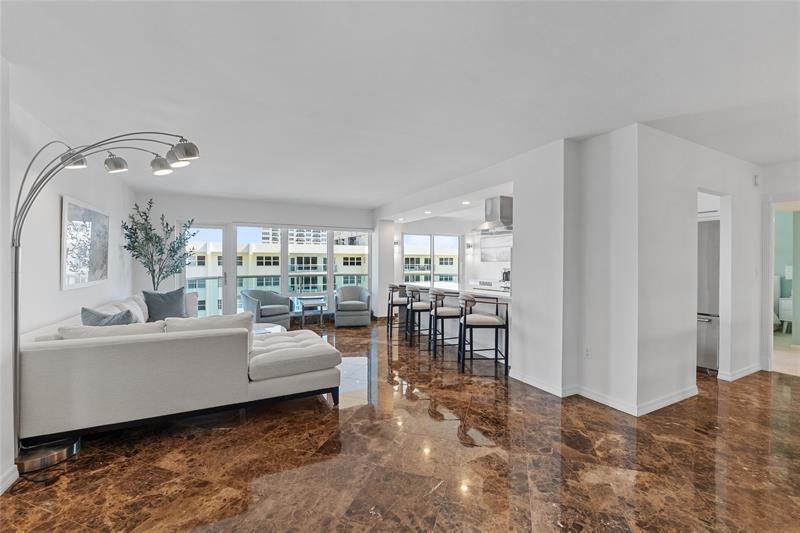 Image 17 of 39 For 3400 Galt Ocean Dr  Ph7s