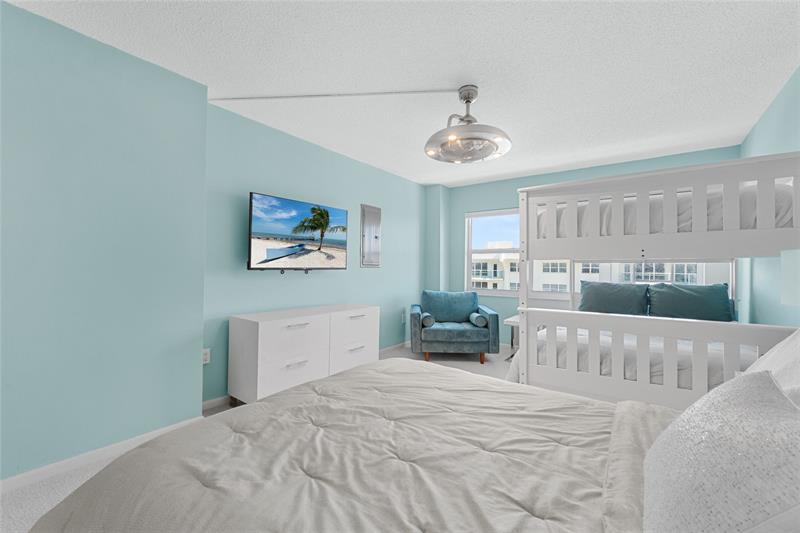Image 27 of 39 For 3400 Galt Ocean Dr  Ph7s