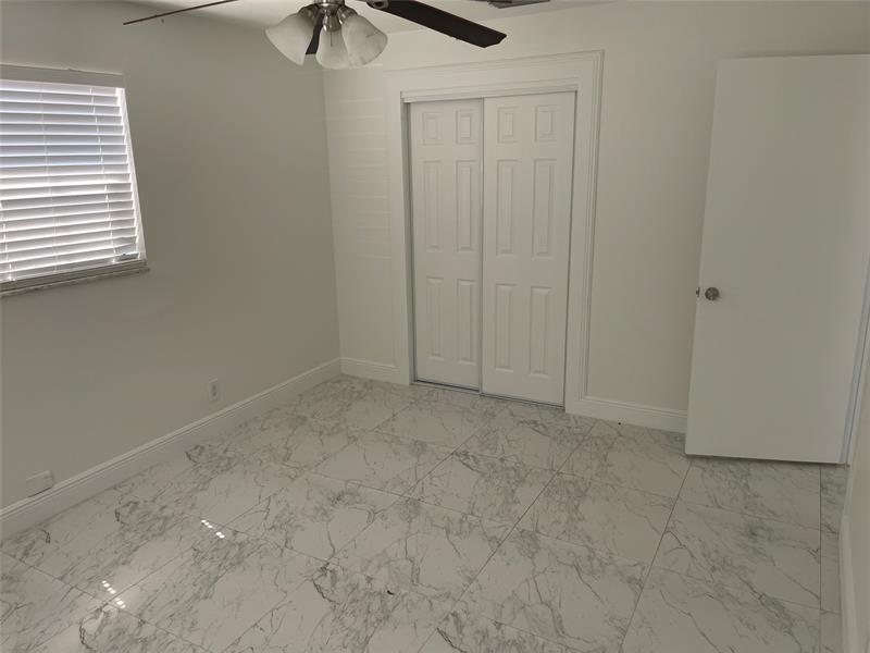 Image 20 of 23 For 770 38th St  F